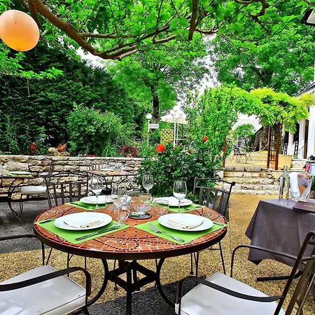 Restaurant Le Relais Des Gourmands Hotell Gramat