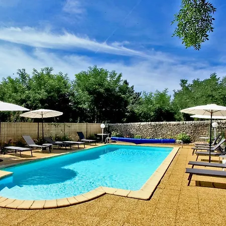 Hotell Restaurant Le Relais Des Gourmands 3*