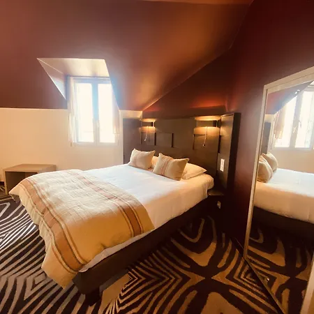 ホテル Restaurant Le Relais Des Gourmands 3*