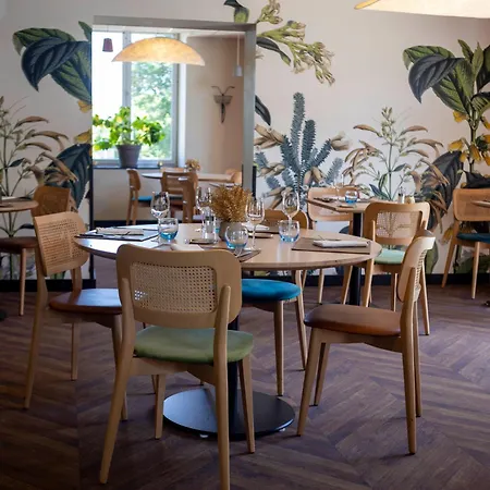 Restaurant Le Relais Des Gourmands グラマ