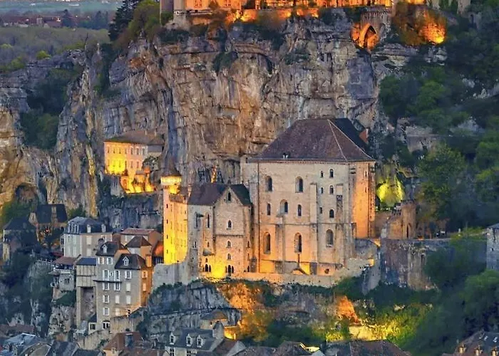 Hotel Restaurant Le Relais Des Gourmands 3*