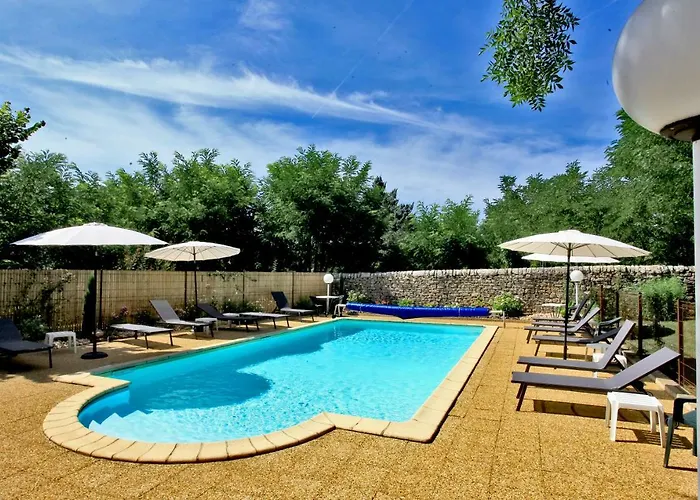 Hotel Restaurant Le Relais Des Gourmands 3*